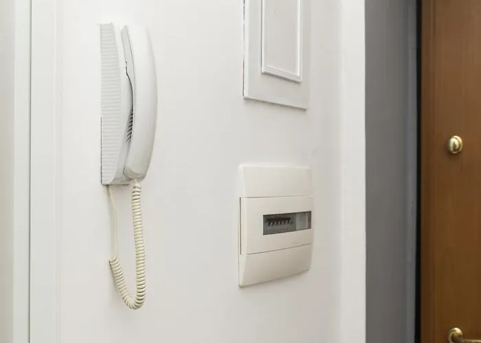 Διαμέρισμα Xenia - Cozy Luminous Flat Near Navigli