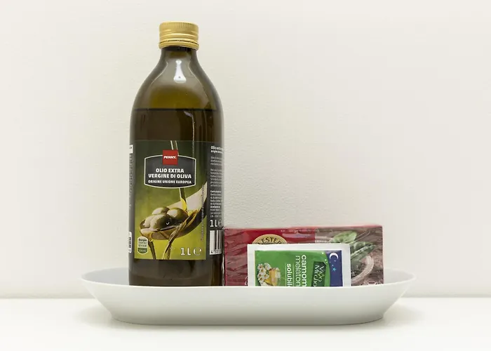 Xenia - Cozy Luminous Flat Near Navigli Μιλάνο