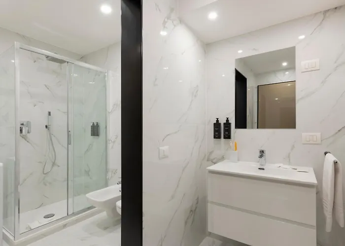 ミラン ロイヤル スイーツ セントロ ドゥオーモ アパート ミラノ