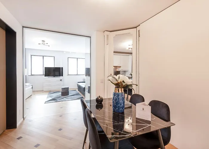 ミラン ロイヤル スイーツ セントロ ドゥオーモ * ミラノ