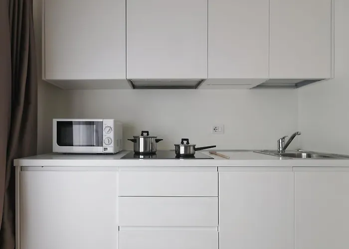 Joivy Welcoming Flats By Corso شقة ميلان