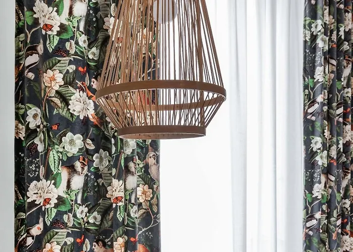 Broggi 22 - Porta Venezia * Milano