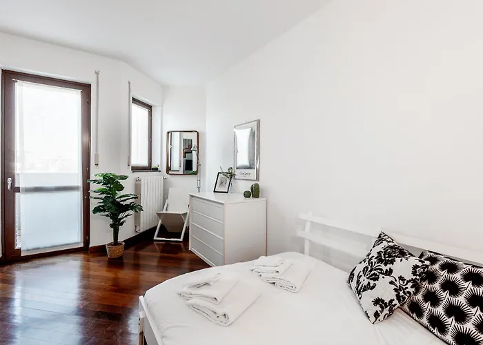 Stayeasy Sesia5 - 4 Bedrooms Penthouse, 2 Baths *