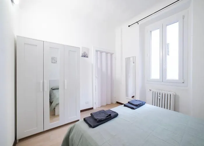 4 Stops From The Center Apartamento Milão