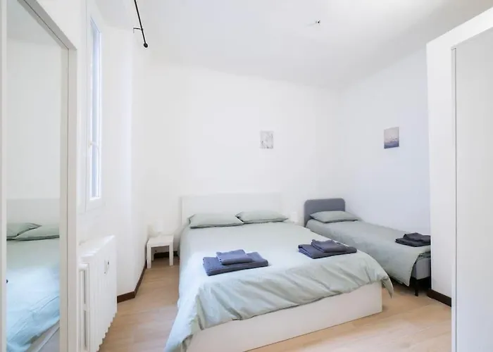 4 Stops From The Center * Milão