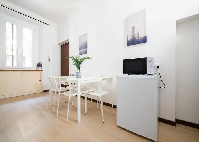 Apartment 4 Stops From The Center Mailand