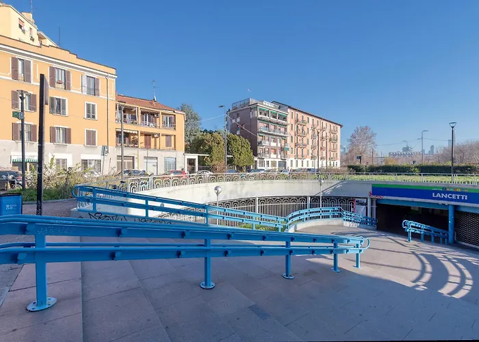 Appartamento Maloja, 10 – Casa Maloja – Ampio Milano