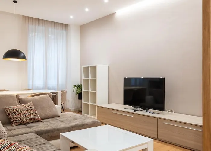 Splendido Trilocale A Milano: Comfort E Stile