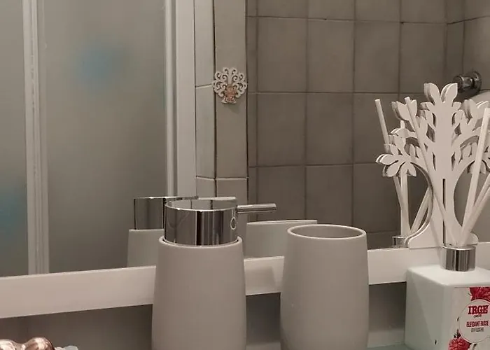 Mirella's Sweet -navigli *