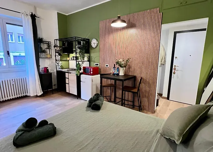 La Bella Charme 3 Km Away From Duomo/ Netflix & Wi-fi Included Mediolan