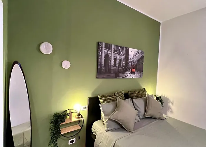 La Bella Charme 3 Km Away From Duomo/ Netflix & Wi-fi Included Apartament Mediolan