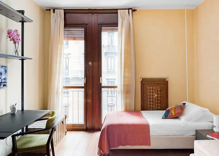 Lägenhet Elegant And Roomy
