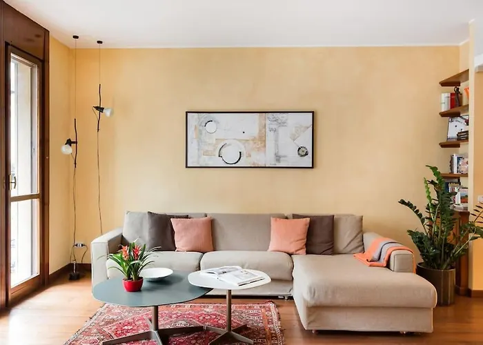 Elegant And Roomy Milano