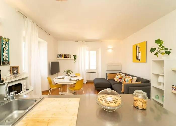 A 15 Min. Dal Duomo 米兰