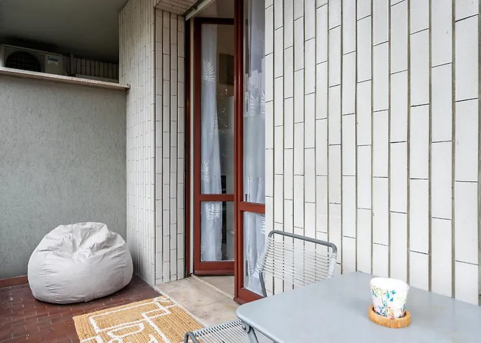 Rucellai With Shared Pool By Halldis Apartment Mailand