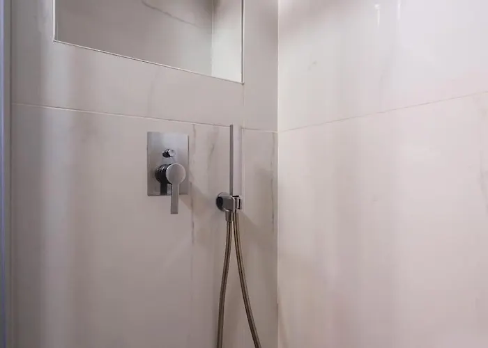 Contempora - Bilocale Via Verro *