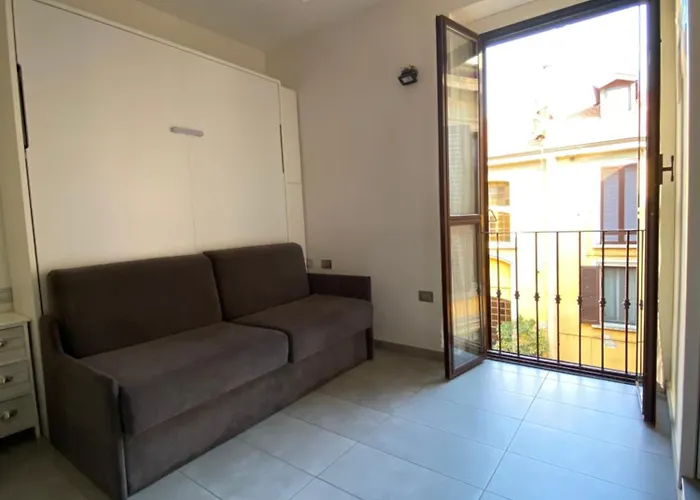 Porta Venezia, A Centro Apartmán