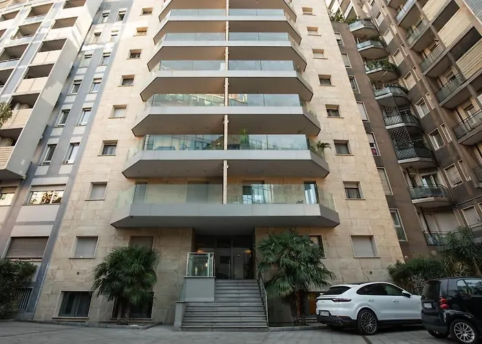 - Comfort Con Terrazza Apartment Milan