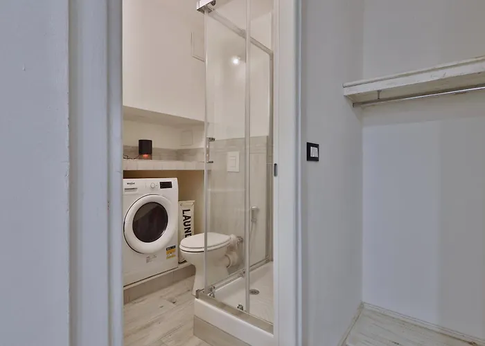 Quiet House In Navigli Sleeps 4 Milano