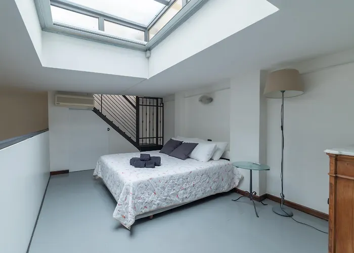 Apartament Throat House Mediolan