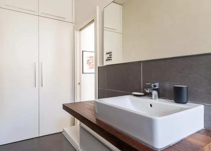 Stile E Comodita Bilocale Milaan