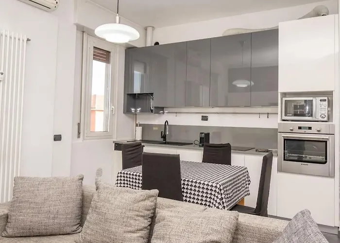 Grazioso In Bicocca Con Ac E Wi-fi Appartement *