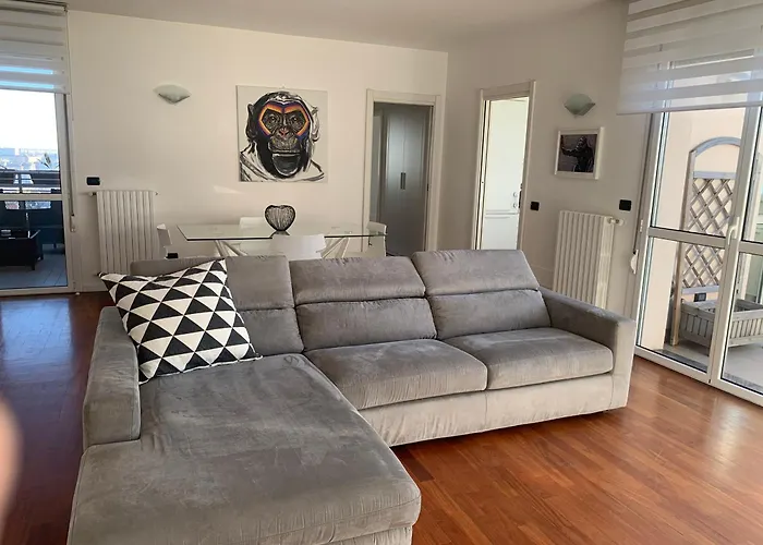 Attico Di Design Zona Navigli/moda,milano Apartmán *