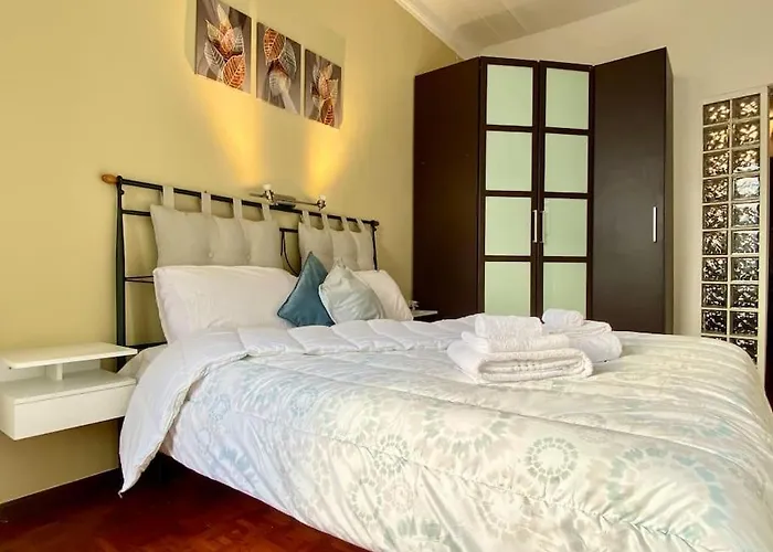 • Cozy House • 10 Min Rho Fiera *