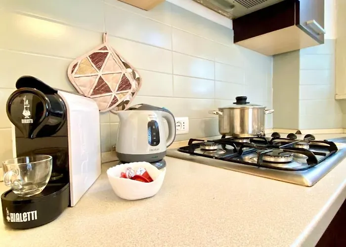 • Cozy House • 10 Min Rho Fiera Apartment *