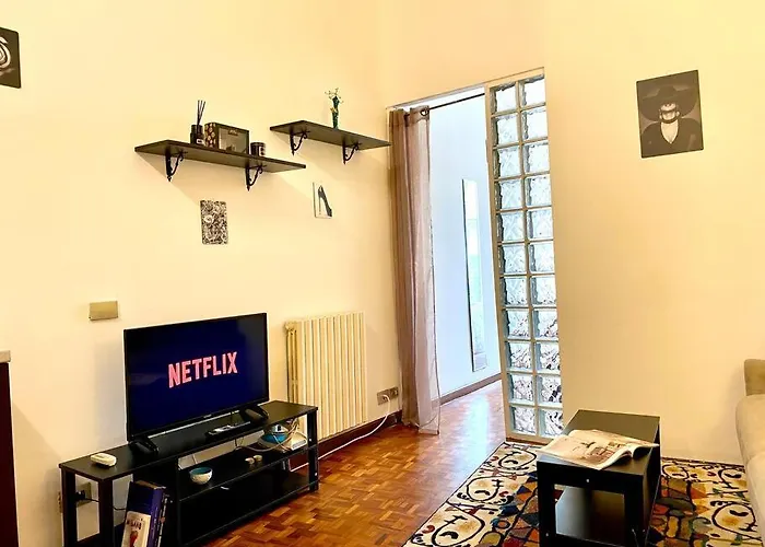 • Cozy House • 10 Min Rho Fiera *