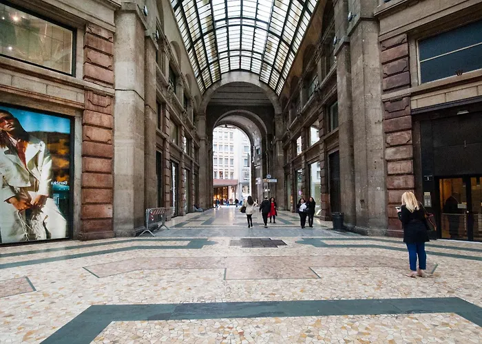 Duomo View - 2 Min From Duomo Amazing Location ميلان