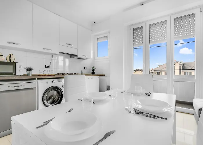 Rog27-large With Transport Close To Home-