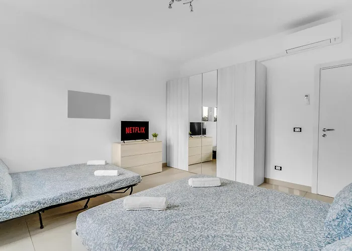 Rog27-large With Transport Close To Home- Milán