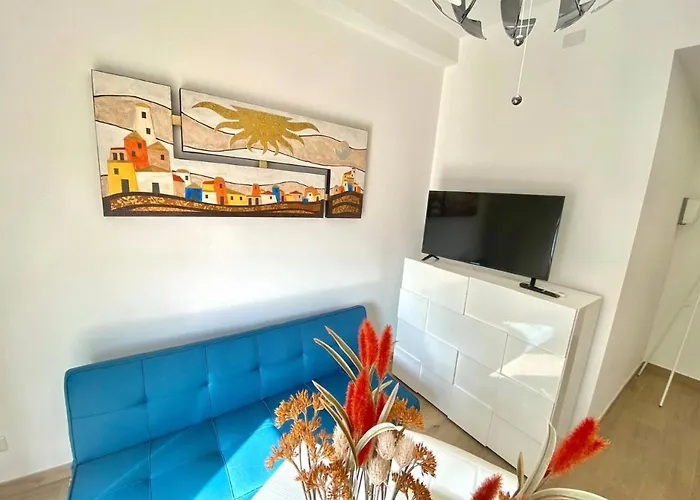 Federico's House - Eleganza E Stile In Via Anselmo Da Baggio * Milano