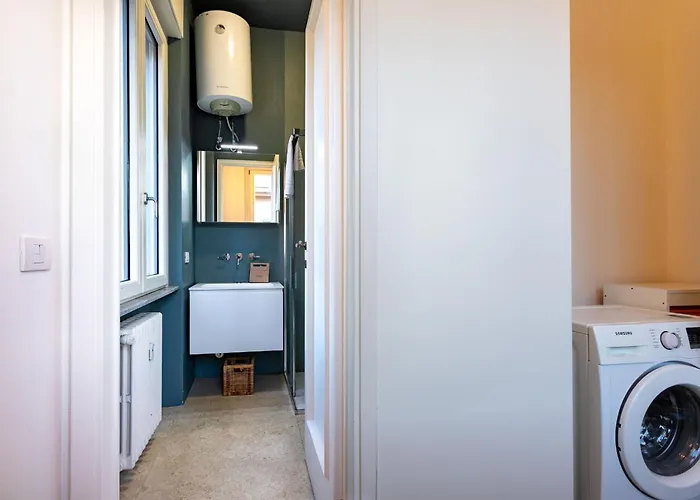 Serra 2br With Terrace By Halldis Милан