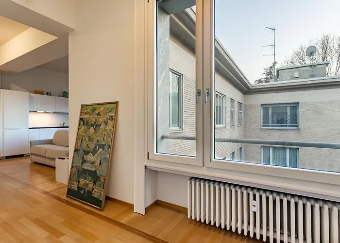 Апартаменты Serra 2br With Terrace By Halldis Милан