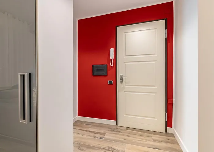 Luxury Apt In City Life *