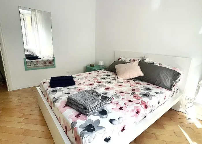 Apartamento Casa Fara 1 - Ampio & Accogliente Bilocale