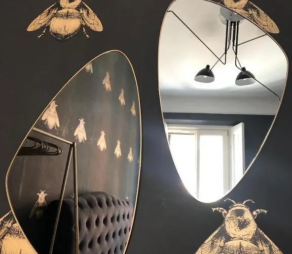 Lippi 42 Single Room's In With Garden Отель