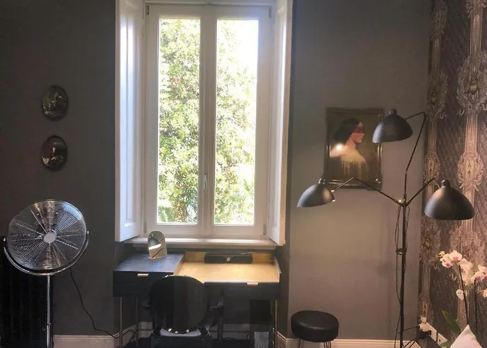 Lippi 42 Single Room's In With Garden Отель Милан