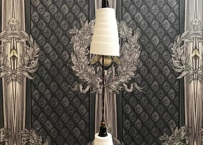 Lippi 42 Single Room's In With Garden