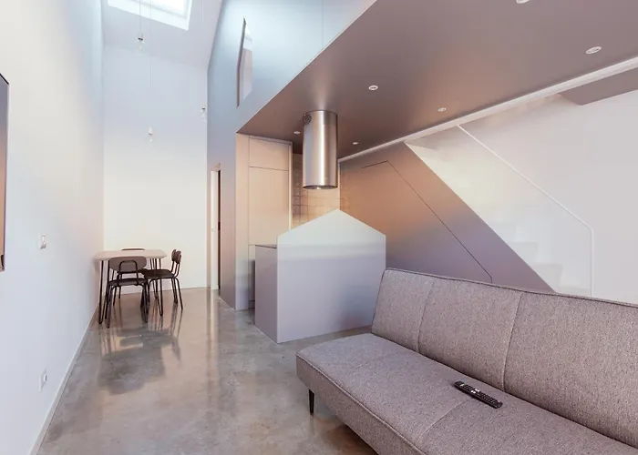 - 800 M Far From Lancetti Station *