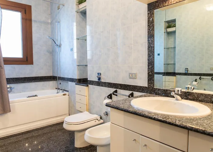 Apartmán Ampio Con Terrazzo, 3 E 2 Bagni A 2 Passi Dalla Metro *
