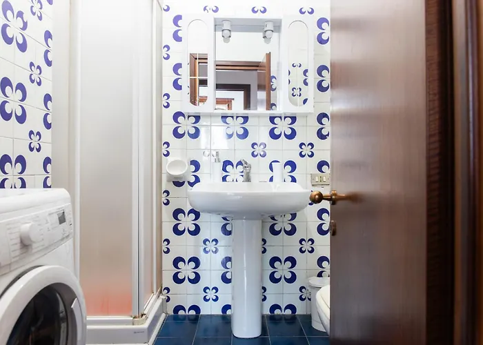 Ampio Con Terrazzo, 3 E 2 Bagni A 2 Passi Dalla Metro *