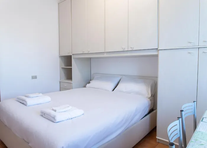 Apartmán Ampio Con Terrazzo, 3 E 2 Bagni A 2 Passi Dalla Metro *