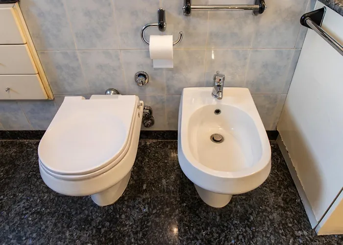 Ampio Con Terrazzo, 3 E 2 Bagni A 2 Passi Dalla Metro *