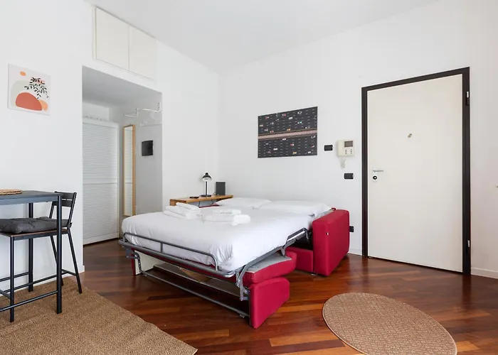 Guesthost - Comfy Only 900m From Affori Fn Station! Lägenhet