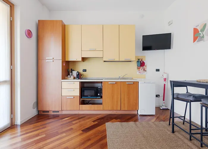 Guesthost - Comfy Only 900m From Affori Fn Station!