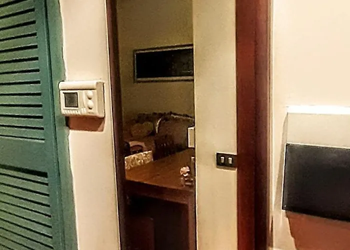 Sunday's Flat/monolocale Zona Bocconi