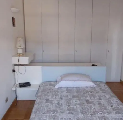 شقة Luminoso Bilocale In Centro ميلان